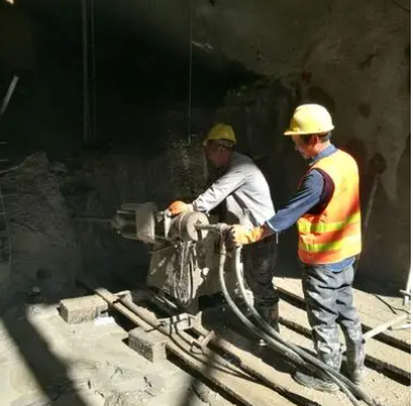 岳阳楼水下抗分散灌浆料特点 水下不分散注浆料介绍